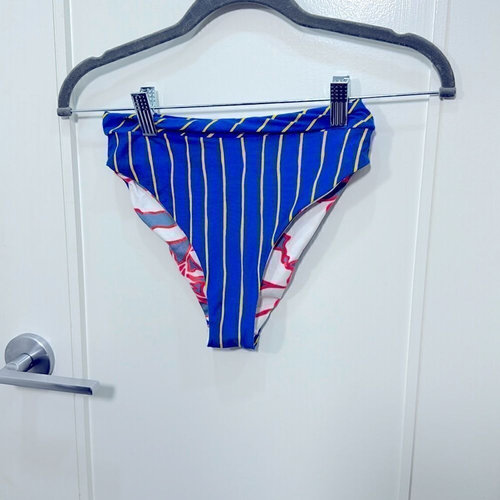 Maaji Swim Bottoms Maaji danzel blue-yellow stripe bikini Reversible size S